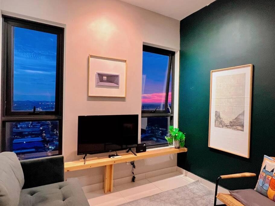 Staycation D'sara @ Linked Mrt, Near Thomson Hospital & Hospital Apartemen Sungai Buloh
